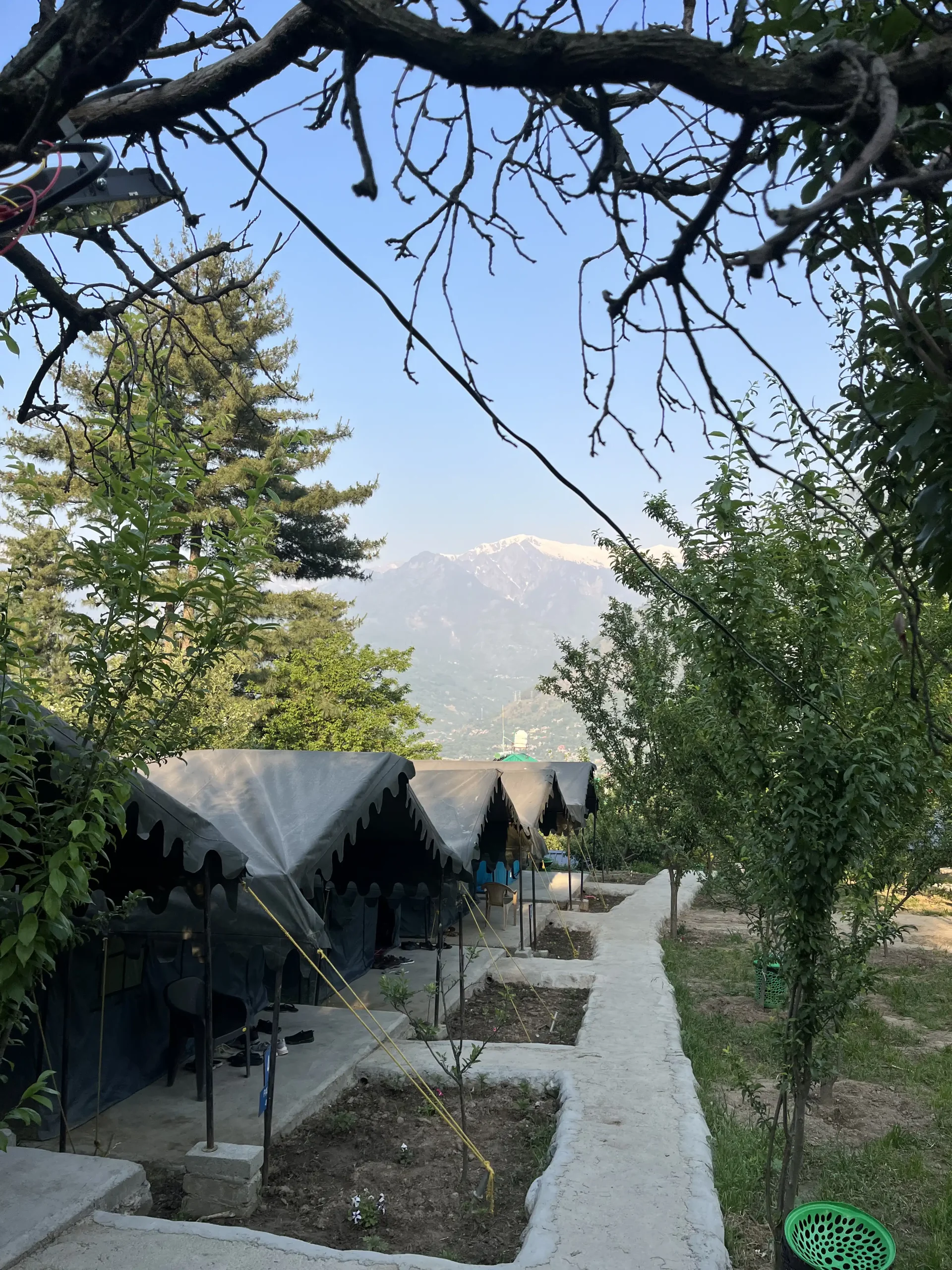Everest base camp slider 1